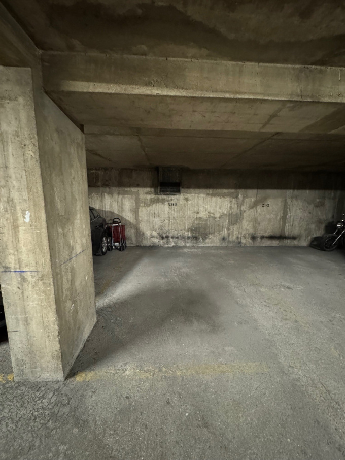 Offres de location Parking Paris (75012)